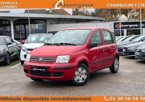 FIAT PANDA véhicule occasion Paris